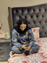 Gray Cozy Bear Huge with Round neck Night Suit