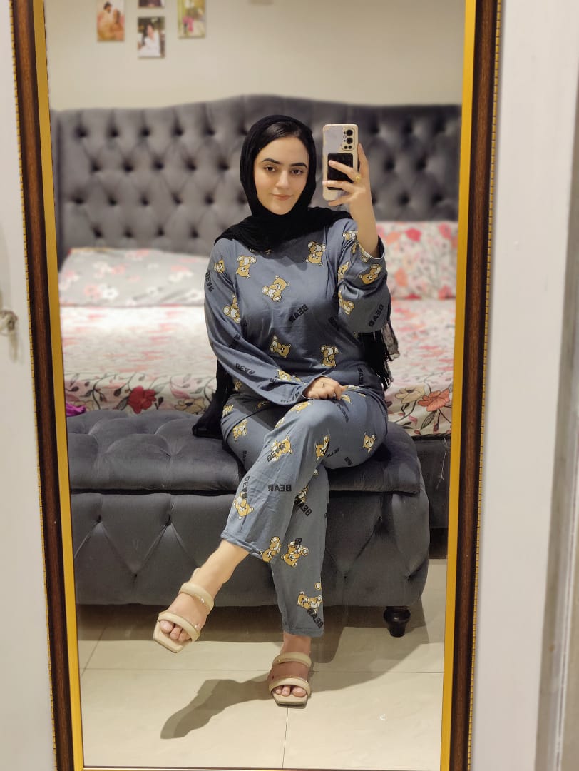 Gray Cozy Bear Huge with Round neck Night Suit